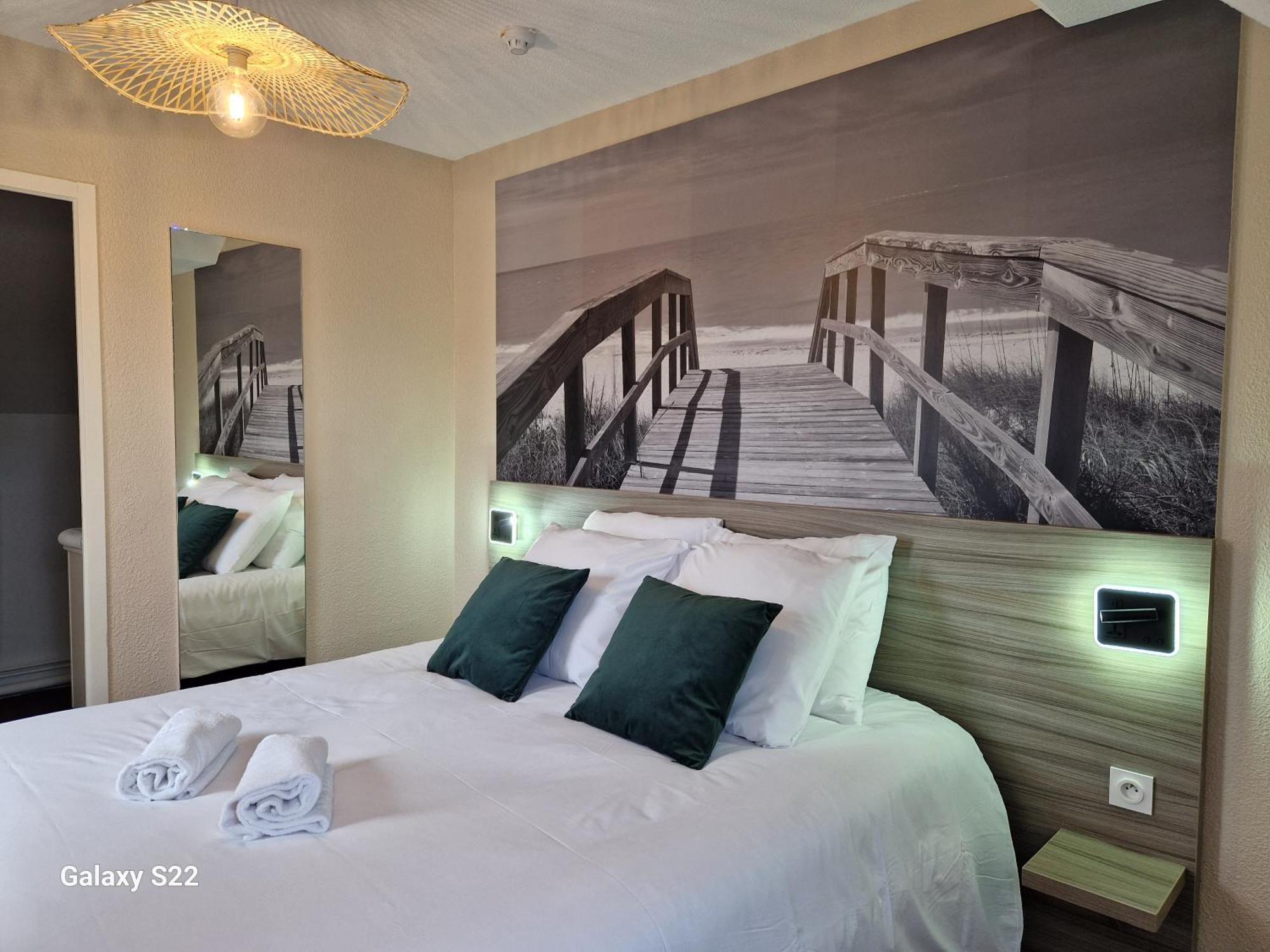 Hotel Eisenhower  Port-en-Bessin-Huppain Buitenkant foto