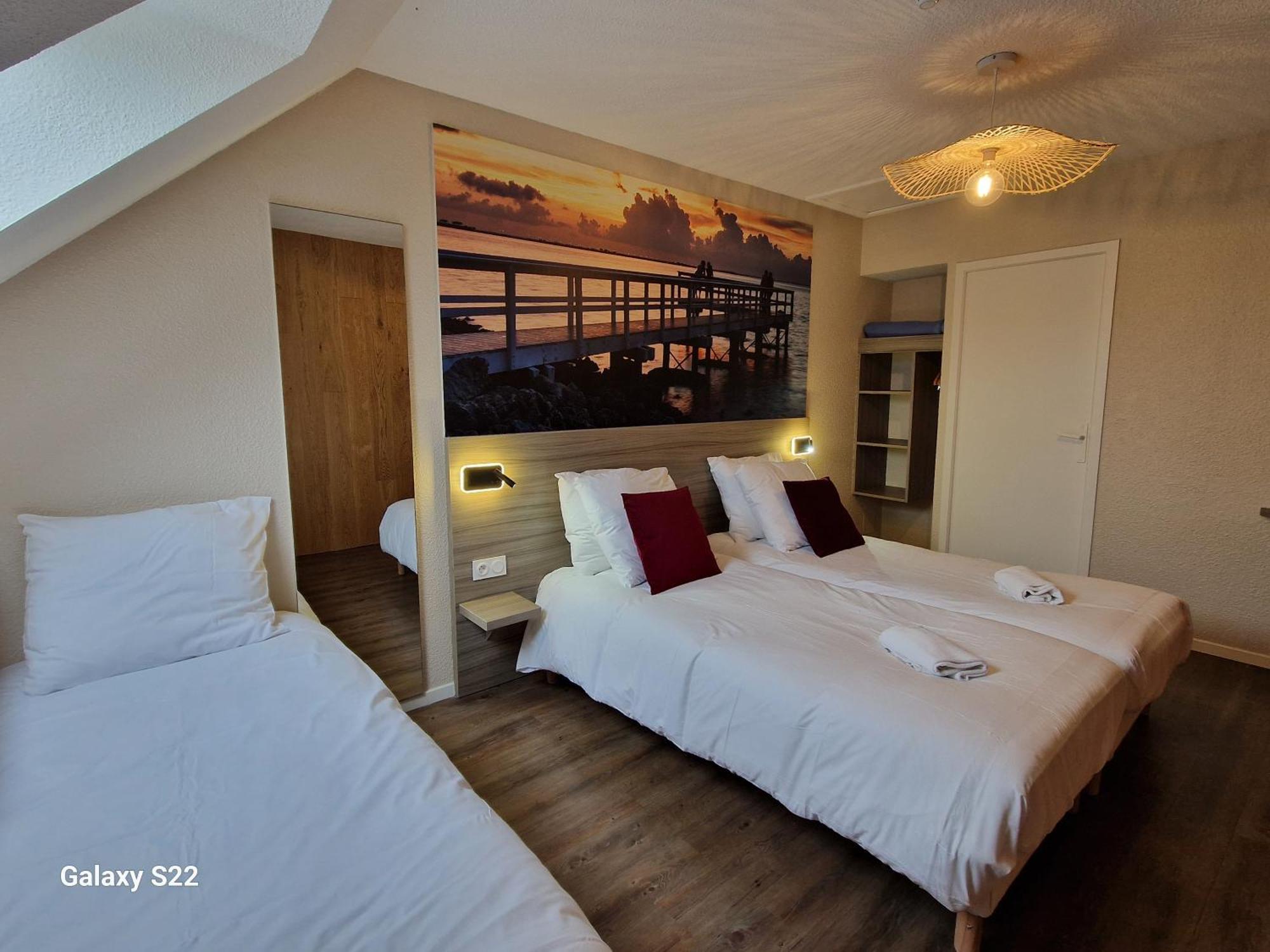 Hotel Eisenhower  Port-en-Bessin-Huppain Buitenkant foto