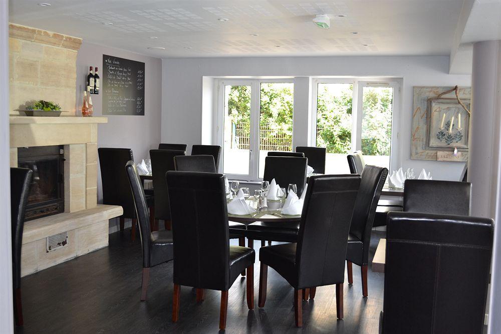 Hotel Eisenhower  Port-en-Bessin-Huppain Buitenkant foto