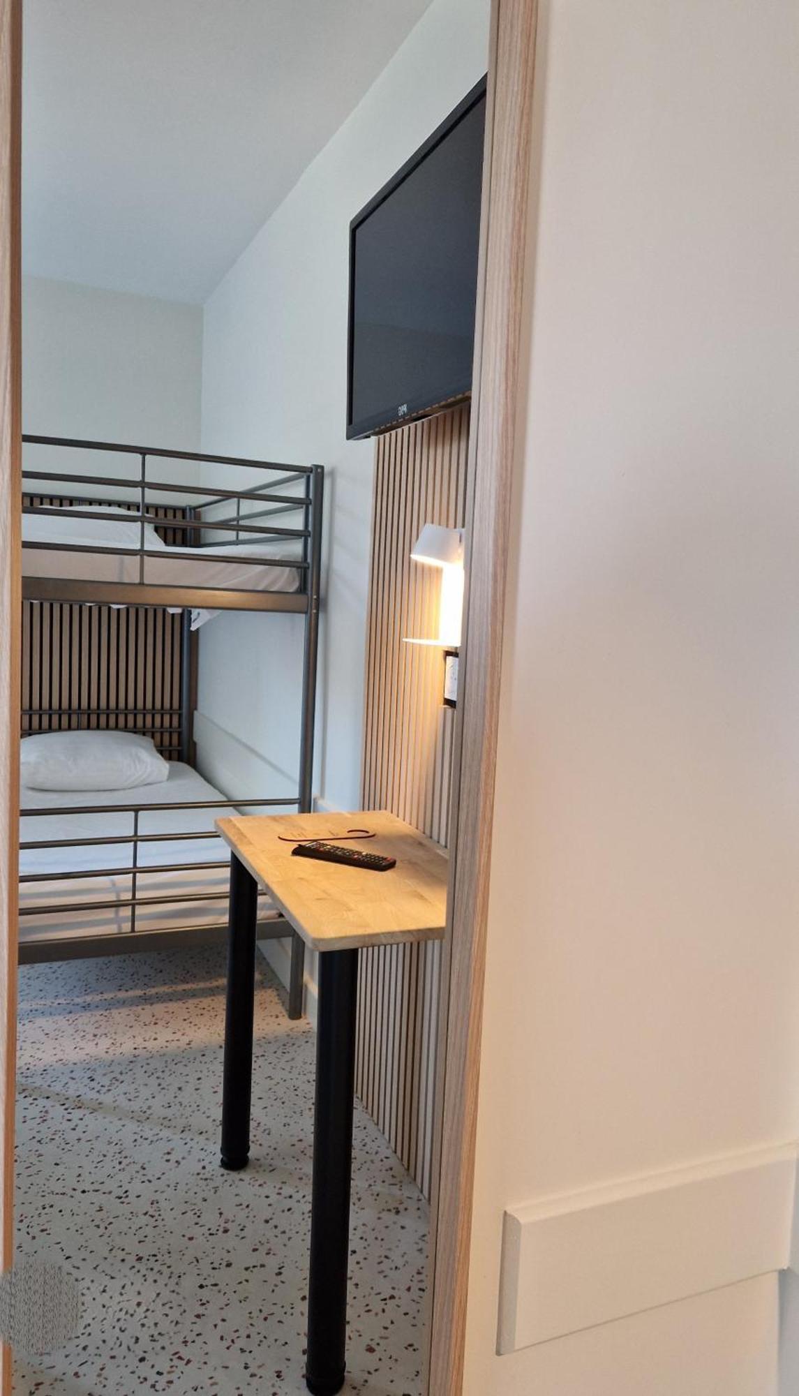 Hotel Eisenhower  Port-en-Bessin-Huppain Buitenkant foto