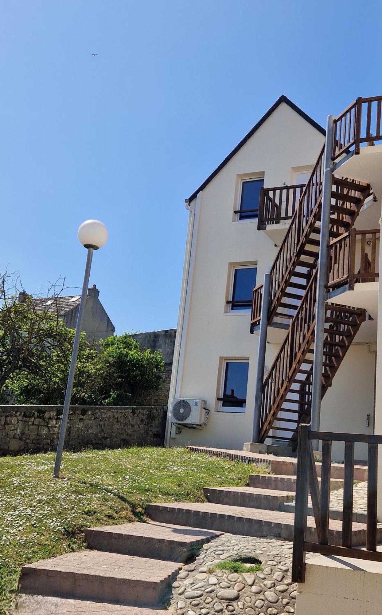 Hotel Eisenhower  Port-en-Bessin-Huppain Buitenkant foto